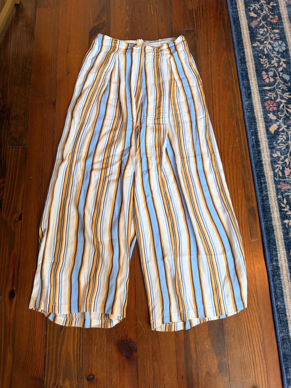 Faithfull The Brand High Rise Wide Leg Striped Pleated Cropped Pants - Size 4